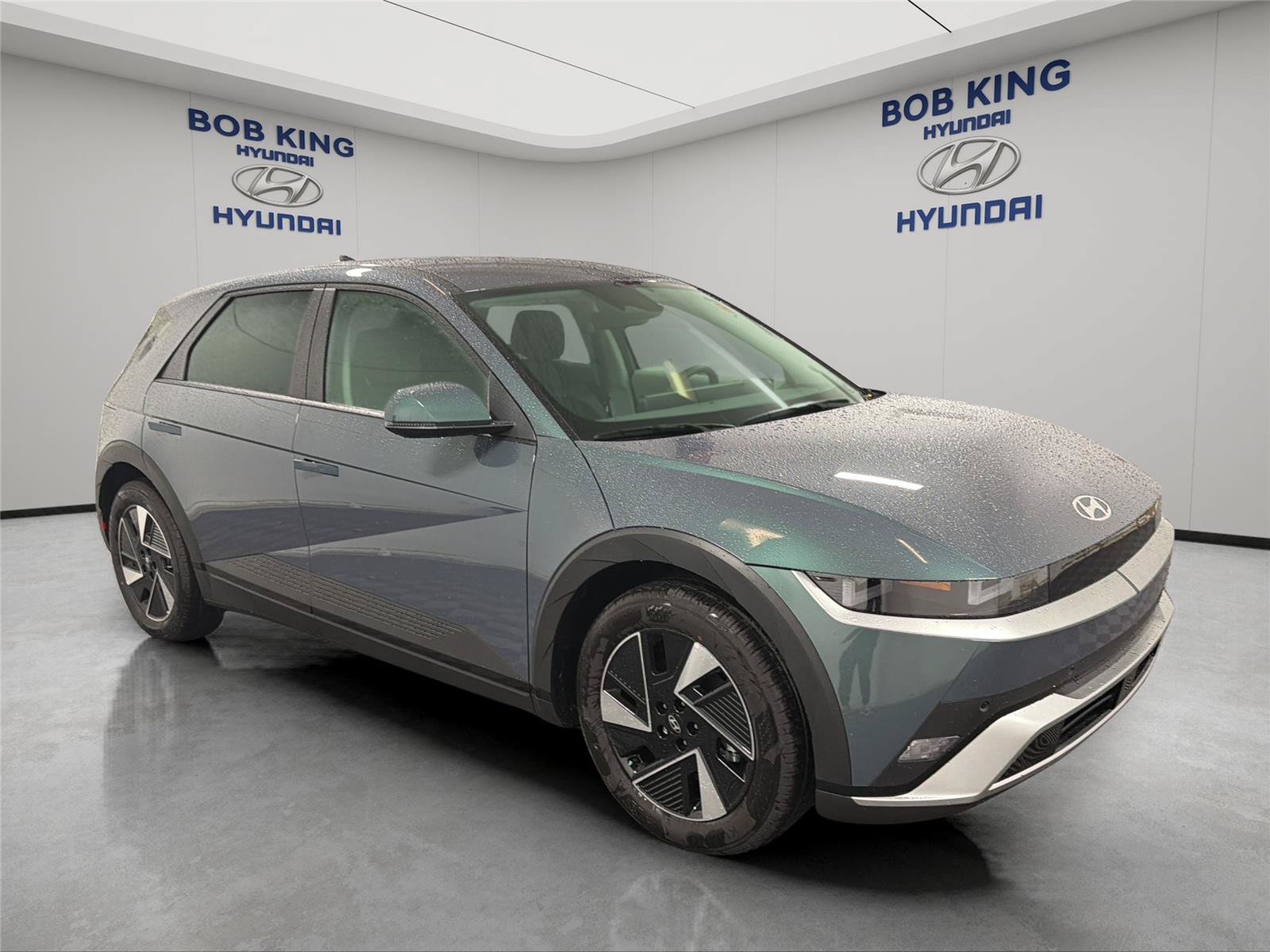 New 2026 Hyundai Ioniq 5 SE AWD/4WD image 7