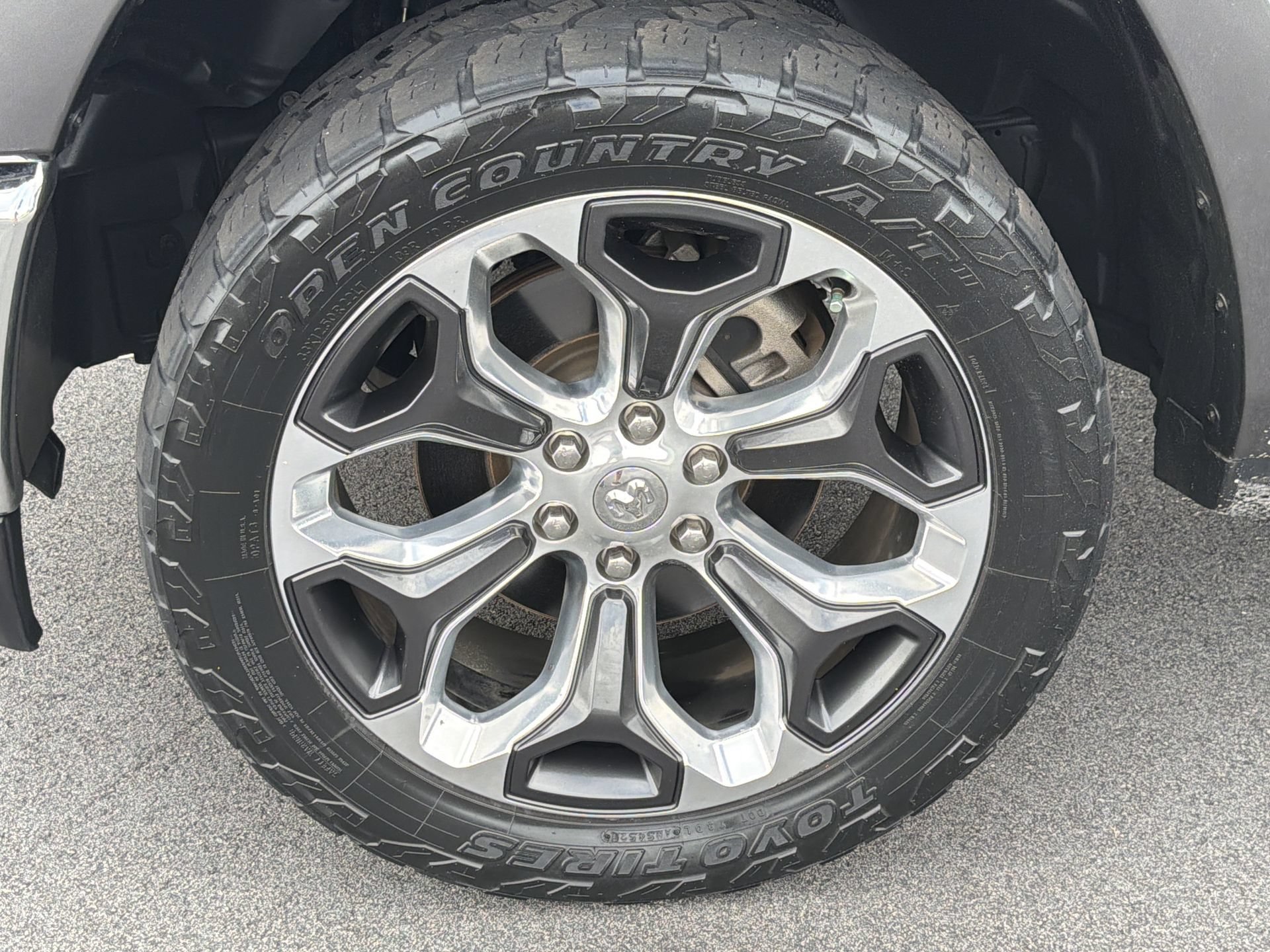 Used 2022 RAM 1500 Limited AWD/4WD image 38