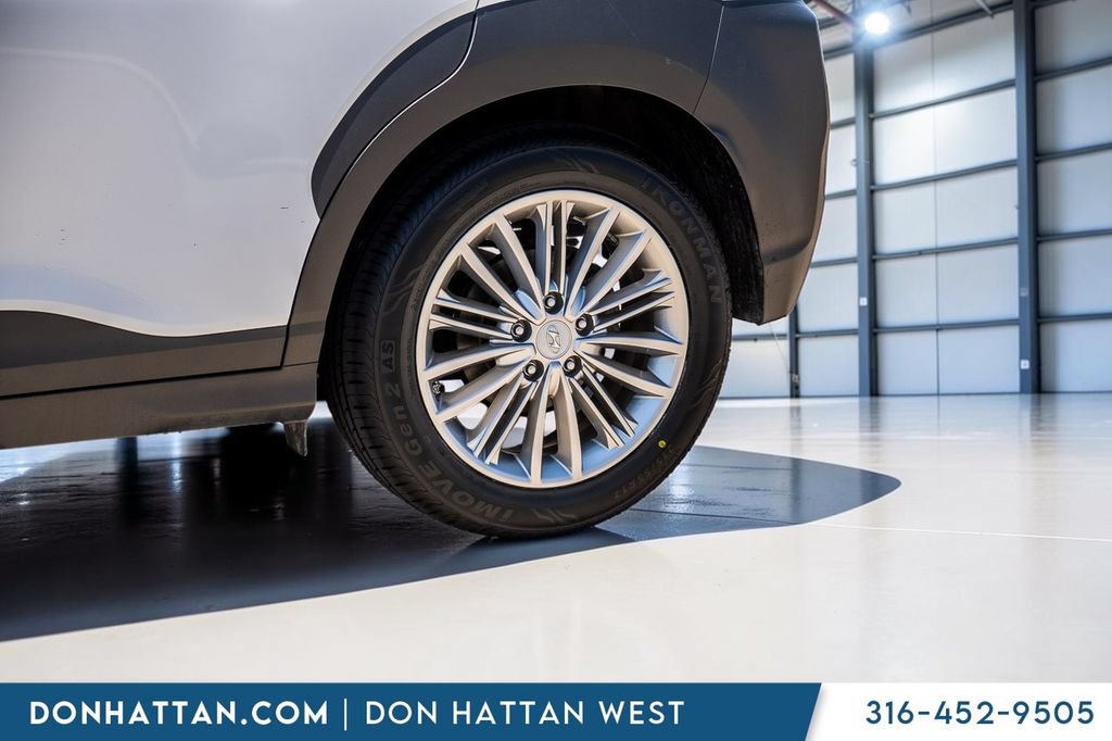 Used 2021 Hyundai Kona SEL Plus FWD image 35