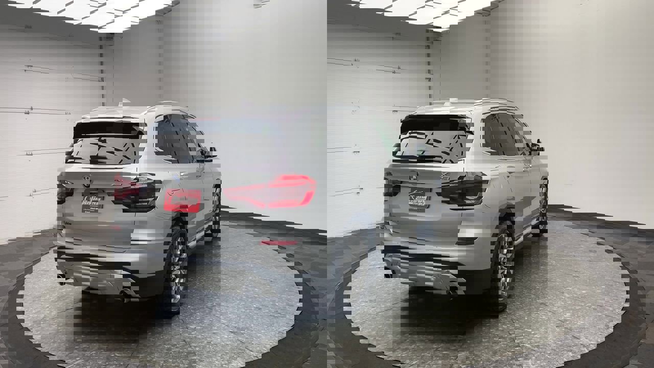 Used 2018 BMW X3 xDrive30i w/ Premium Package image 39