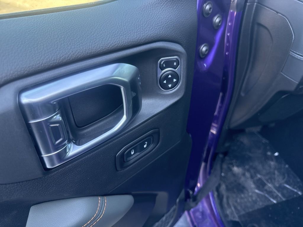 New 2026 Jeep Gladiator Mojave AWD/4WD image 15