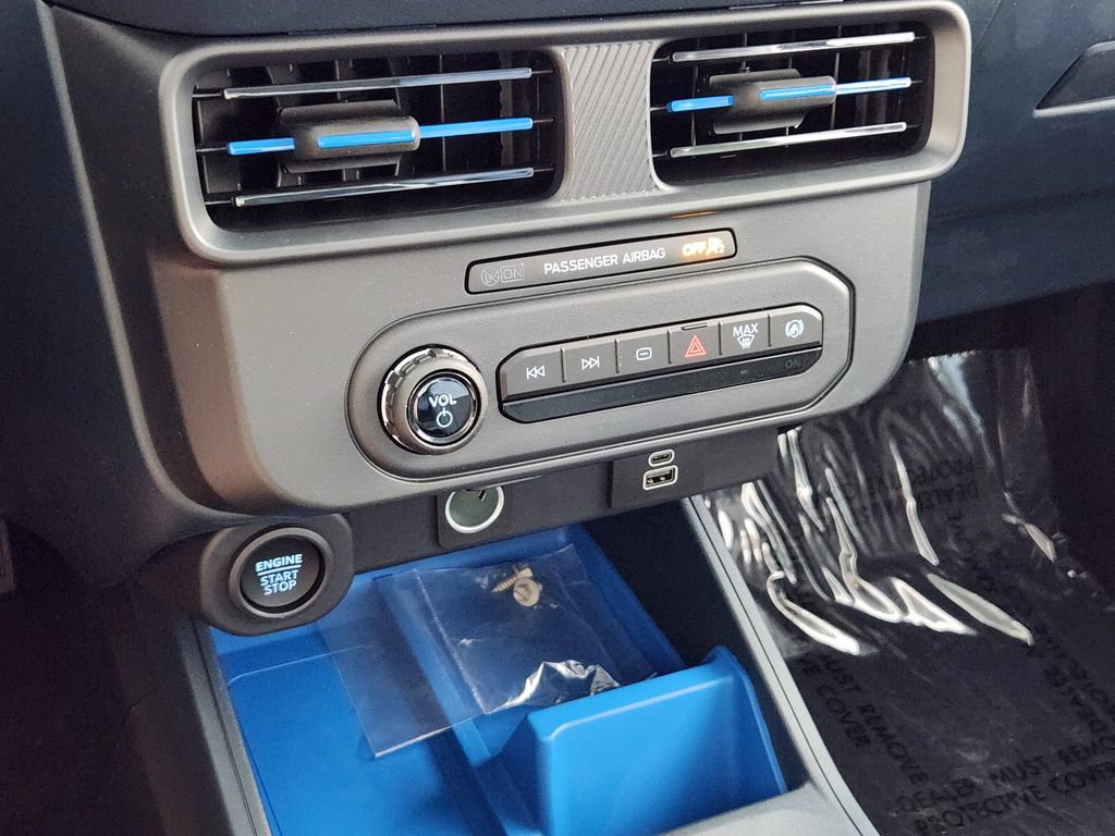 New 2026 Ford Maverick XLT w/ XLT Luxury Package FWD image 24