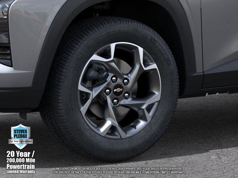 New 2026 Chevrolet Trax LT w/ Driver Confidence Package image 9