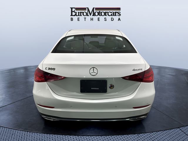 Used 2025 Mercedes-Benz C 300 4MATIC Sedan image 4