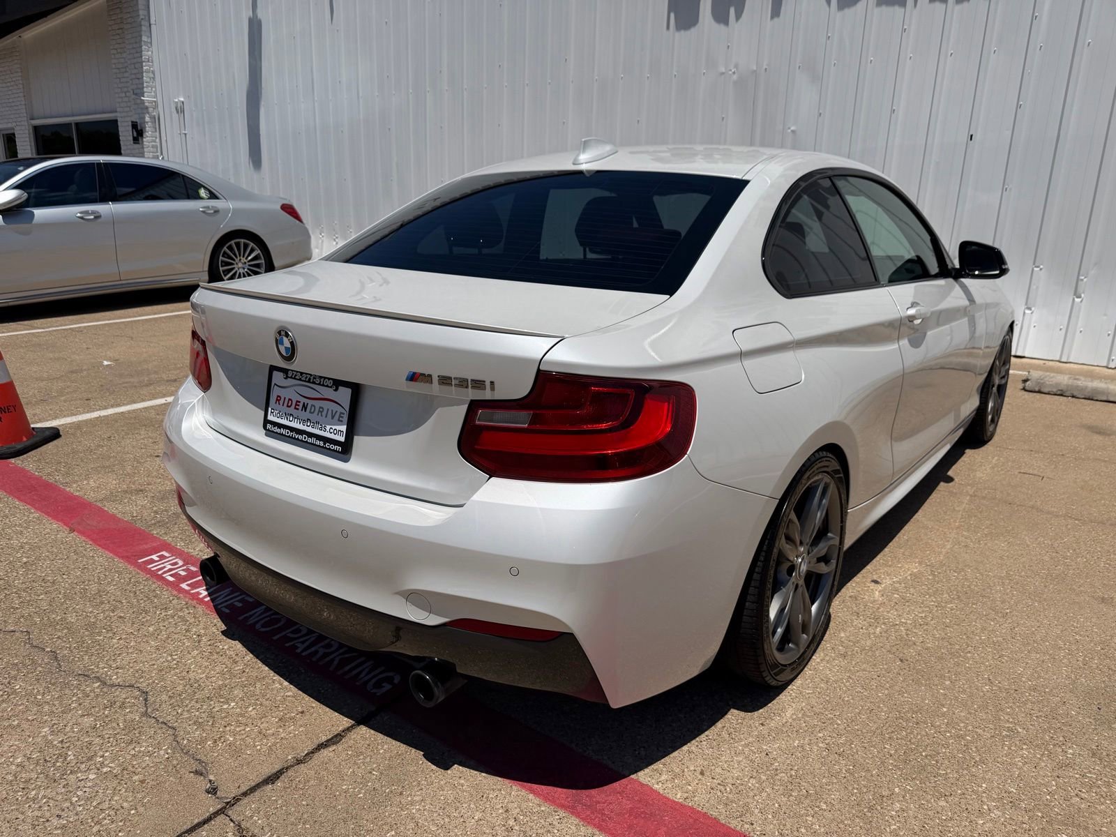 Used 2016 BMW M235i Coupe RWD image 8