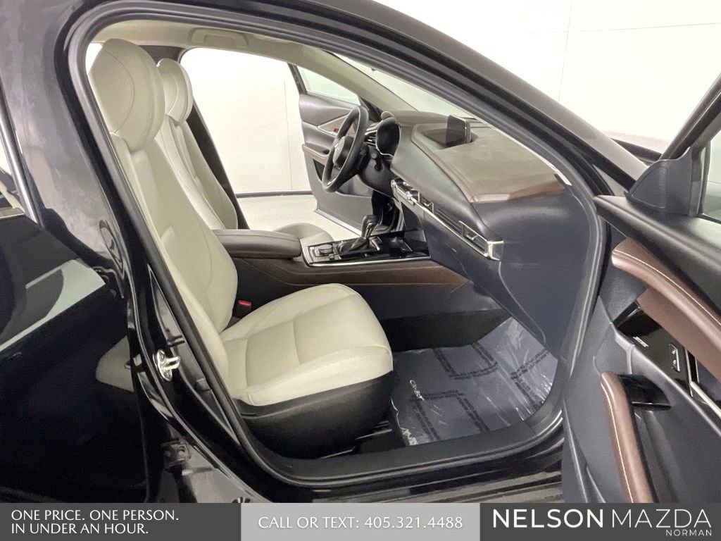 Certified 2025 MAZDA CX-30 AWD 2.5 S w/ Premium Package image 15