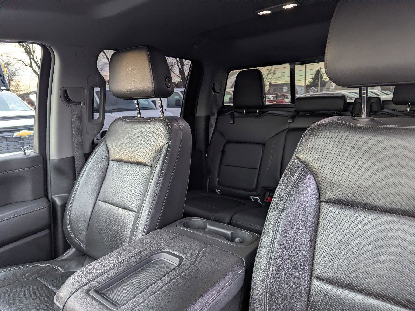 Used 2020 Chevrolet Silverado 1500 LTZ w/ LTZ Convenience Package image 29