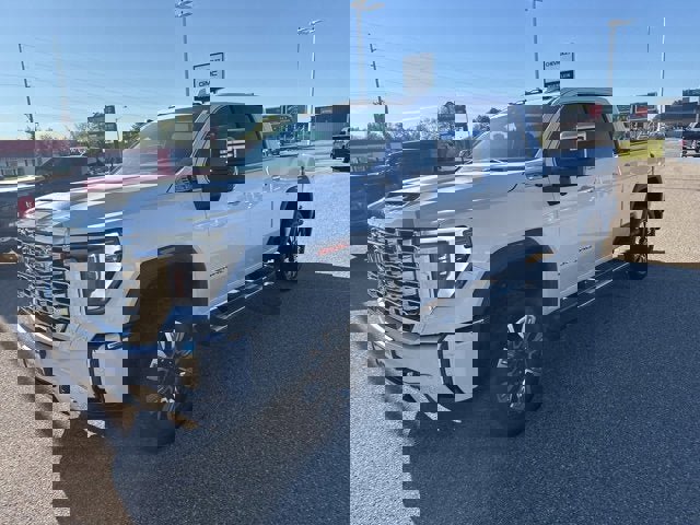 Certified 2025 GMC Sierra 3500 Denali w/ Denali Reserve Package image 7