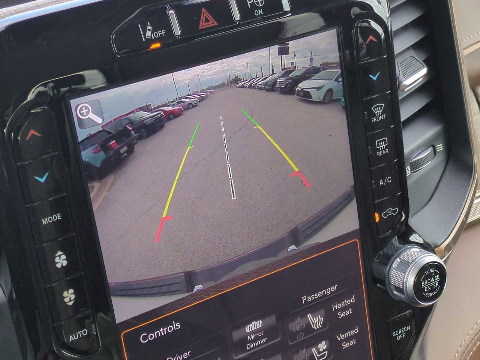 Used 2019 RAM 1500 Limited image 15