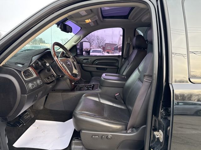 Used 2013 GMC Sierra 2500 Denali w/ Suspension Package, Off-Road image 28