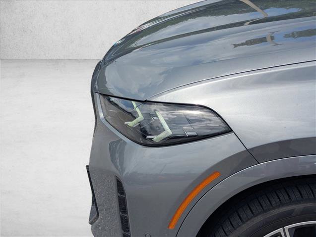 Used 2026 BMW X6 xDrive40i image 13