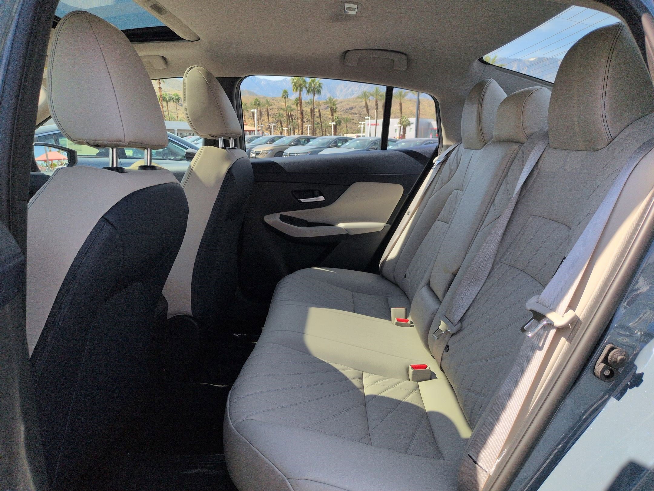New 2026 Nissan Sentra SL w/ Floor Mat Package FWD image 11