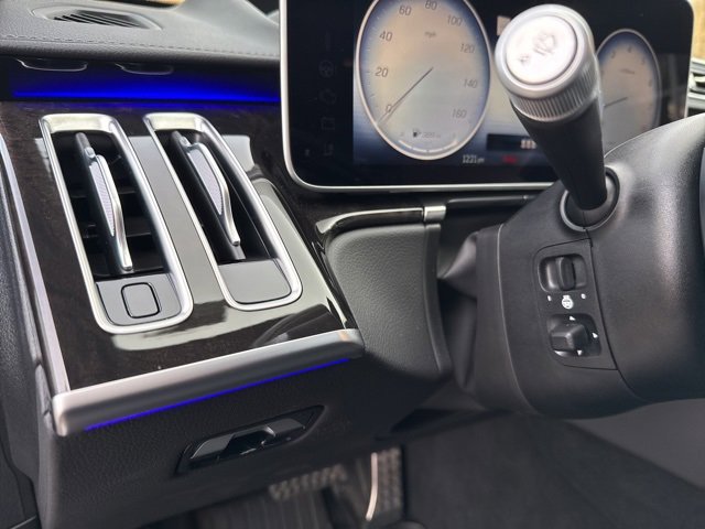 Certified 2025 Mercedes-Benz S 580 4MATIC Sedan image 15