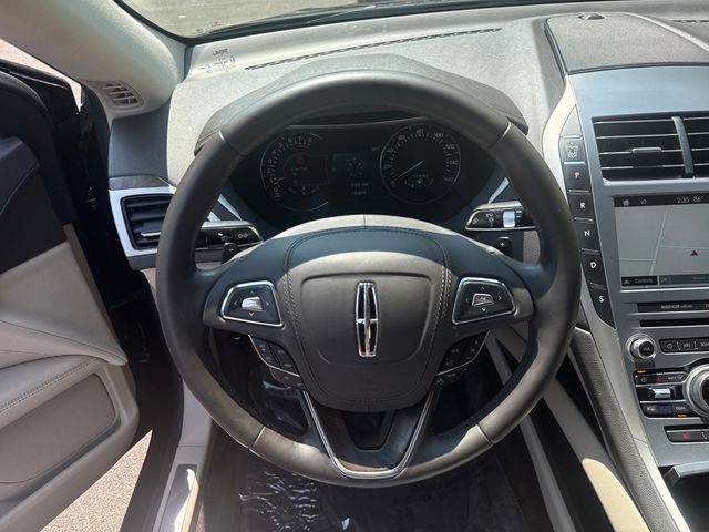 Used 2018 Lincoln MKZ Select w/ Select Plus Package AWD/4WD image 27