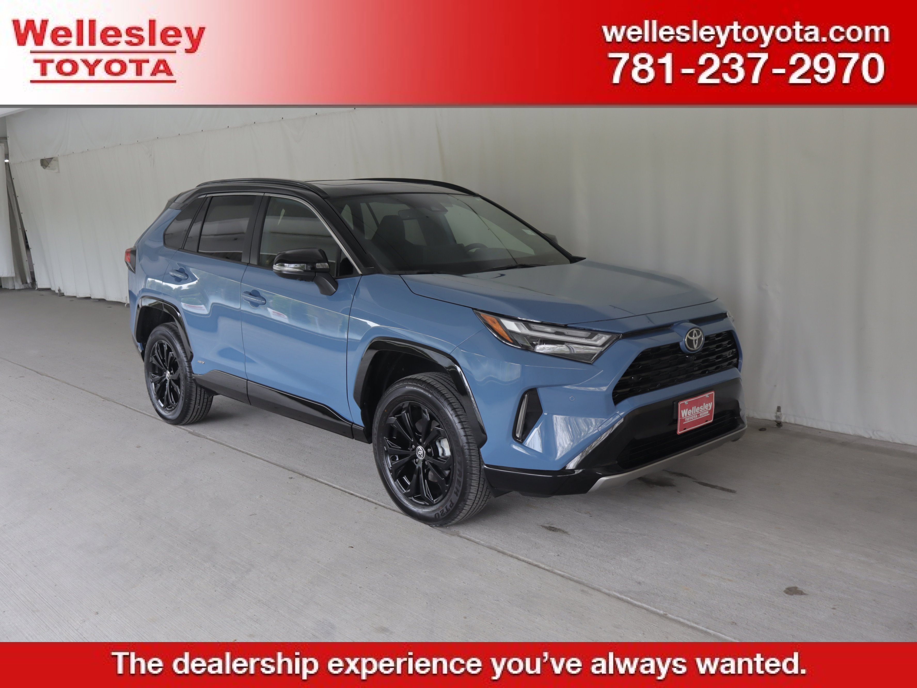 Used 2025 Toyota RAV4 XSE w/ Advanced Technology Package