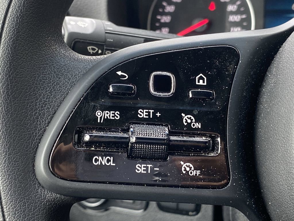 Used 2024 Mercedes-Benz Sprinter 2500 image 11