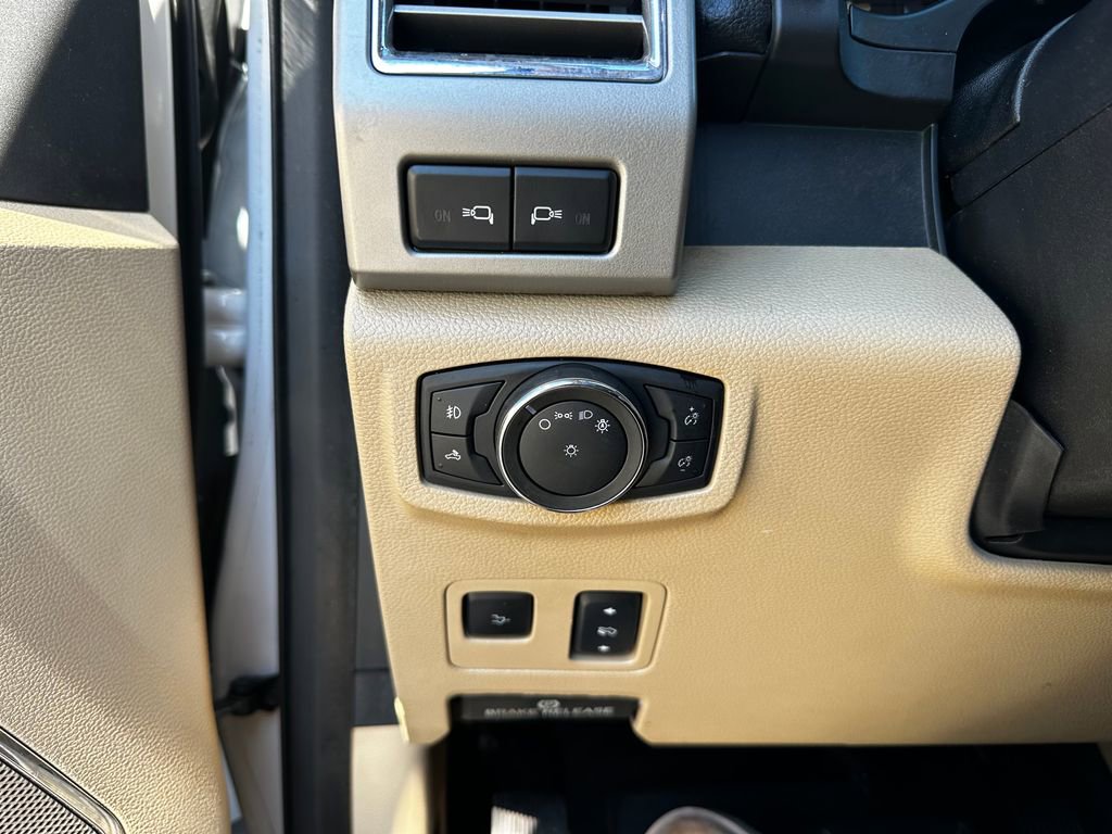 Used 2017 Ford F250 Lariat w/ Lariat Ultimate Package image 61