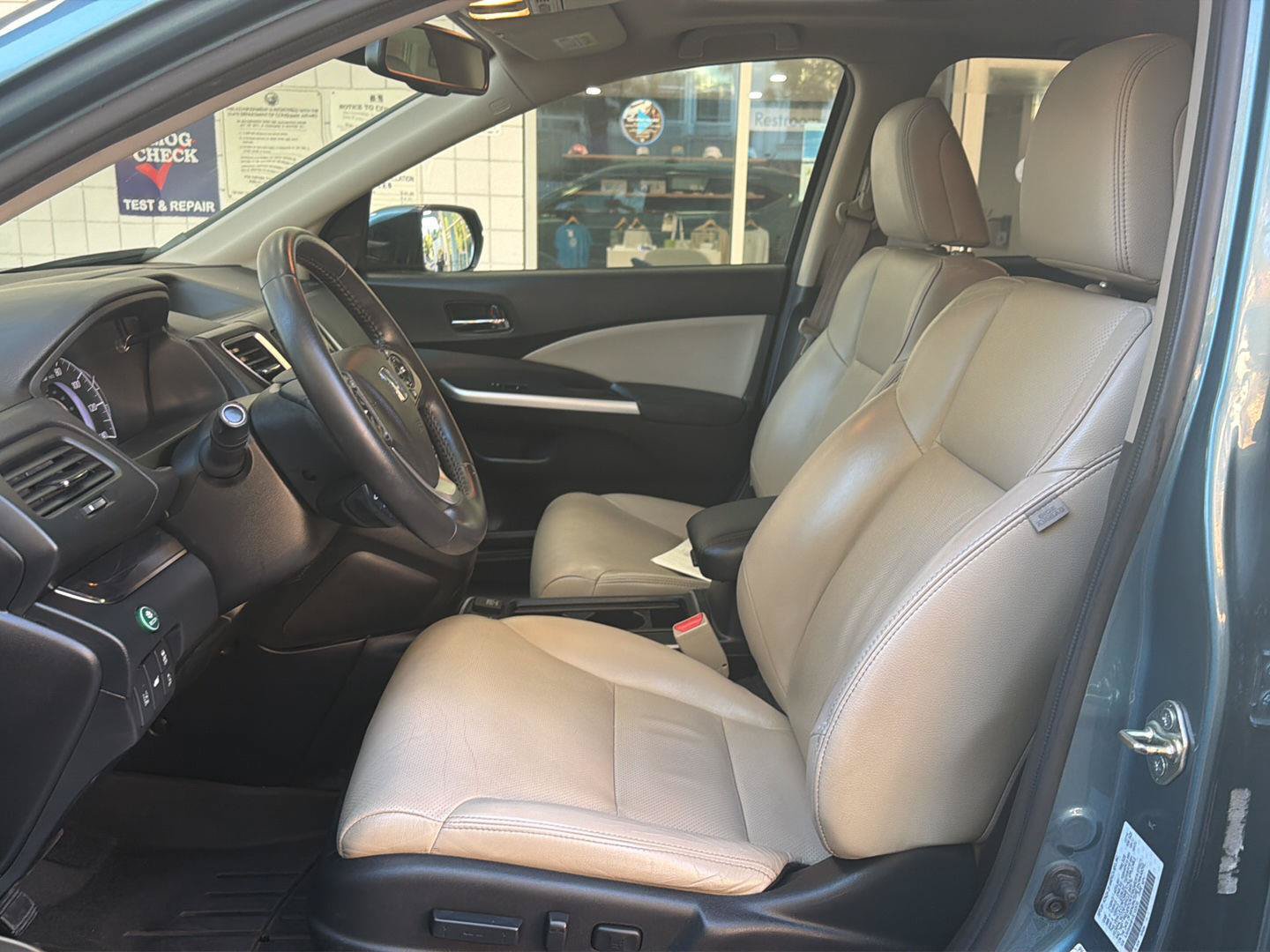 Used 2016 Honda CR-V Touring image 15