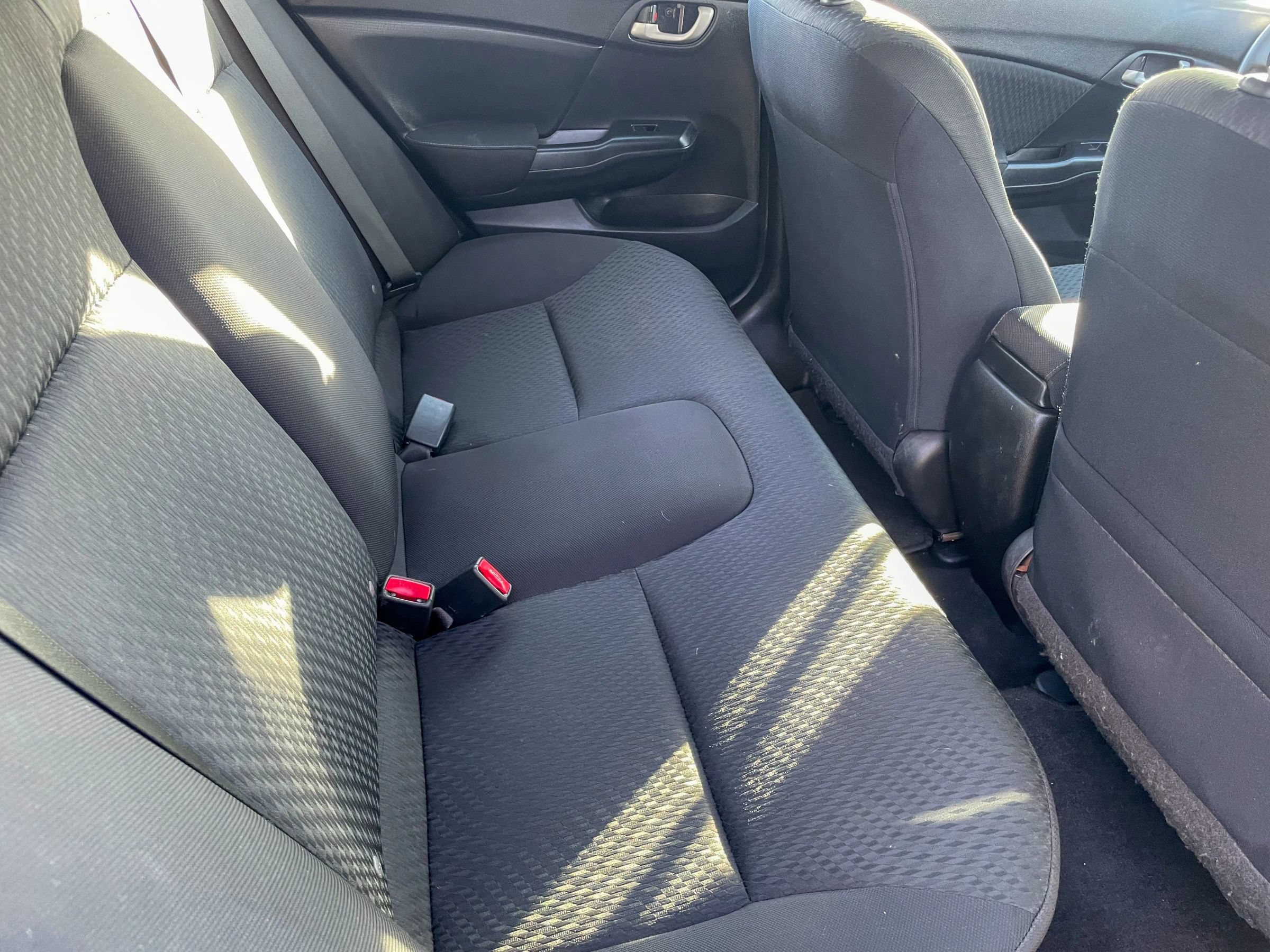 Used 2015 Honda Civic SE image 17