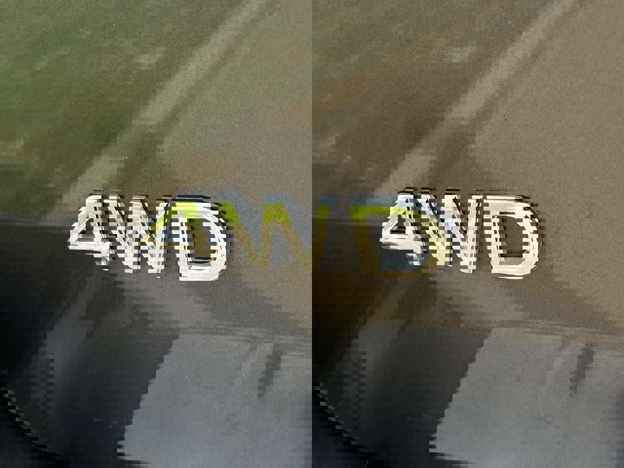 Used 2024 INFINITI QX80 Luxe image 6