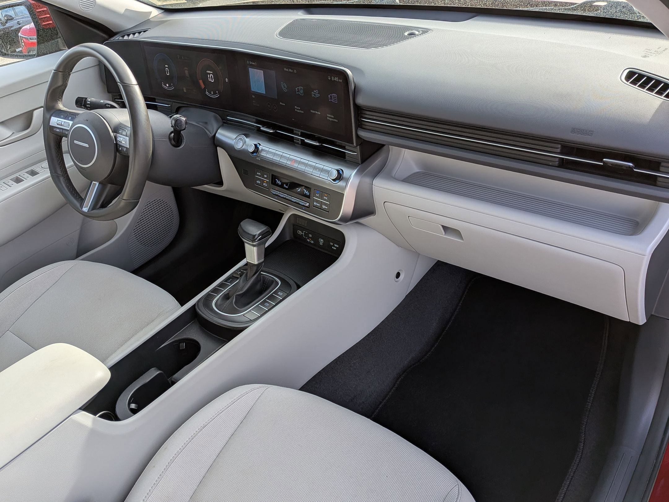 Used 2025 Hyundai Kona SEL image 36