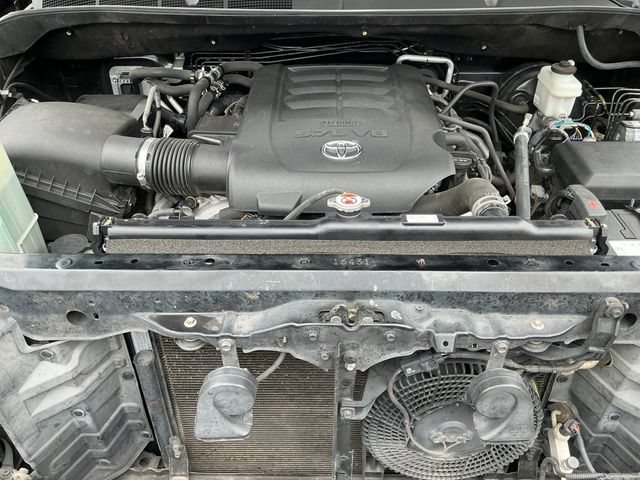 Used 2018 Toyota Sequoia Limited w/ Safety & Convenience Package AWD/4WD image 24