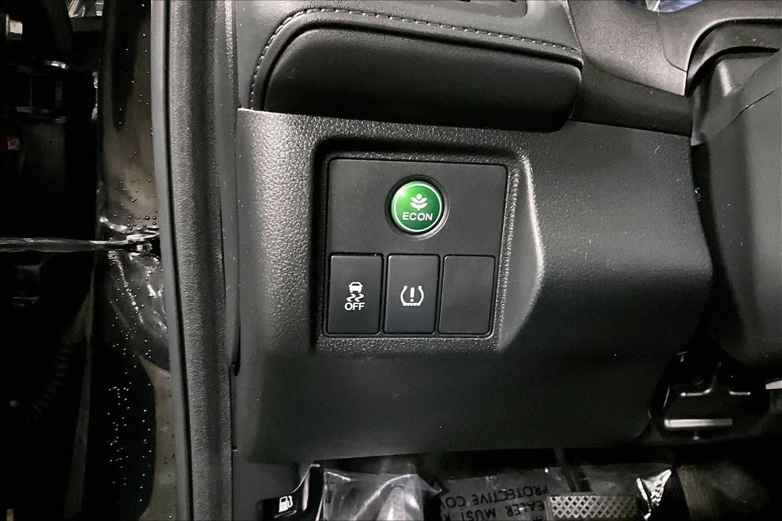 Used 2016 Honda HR-V LX image 35