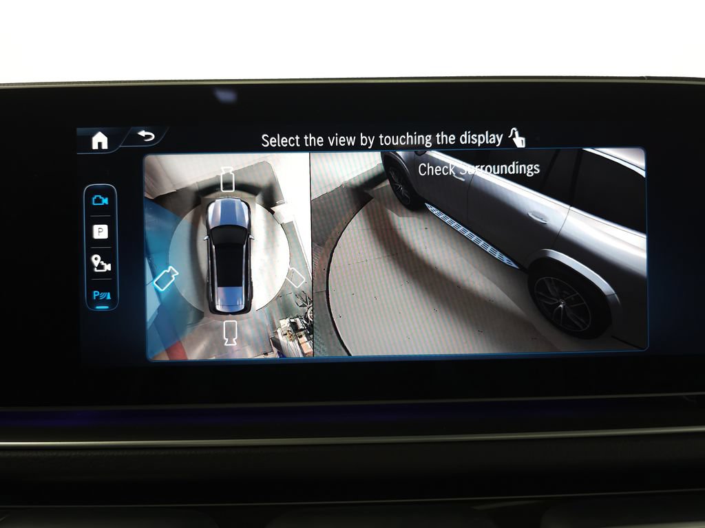 Used 2025 Mercedes-Benz GLS 450 4MATIC image 23