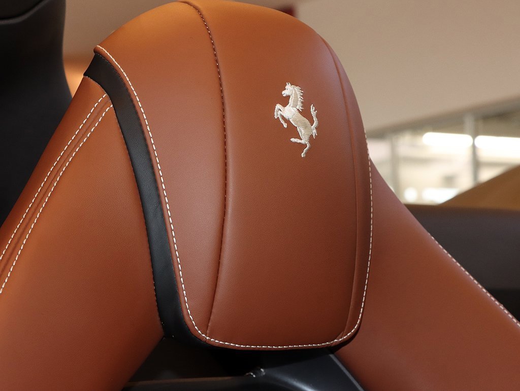 Certified 2021 Ferrari 812 GTS image 44
