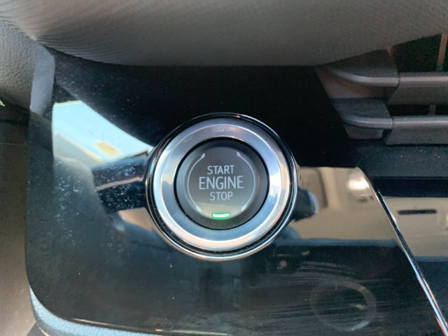 Used 2025 Buick Envision Preferred AWD/4WD image 26