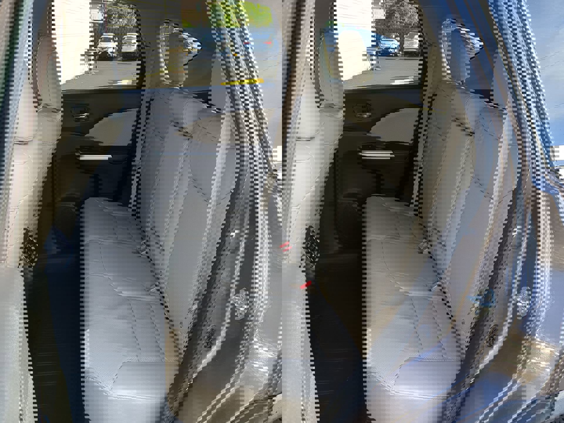 Used 2016 Honda CR-V EX-L image 17