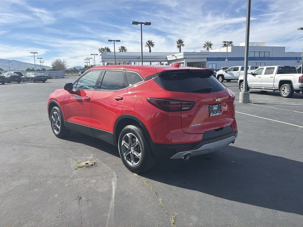 Used 2023 Chevrolet Blazer LT image 36