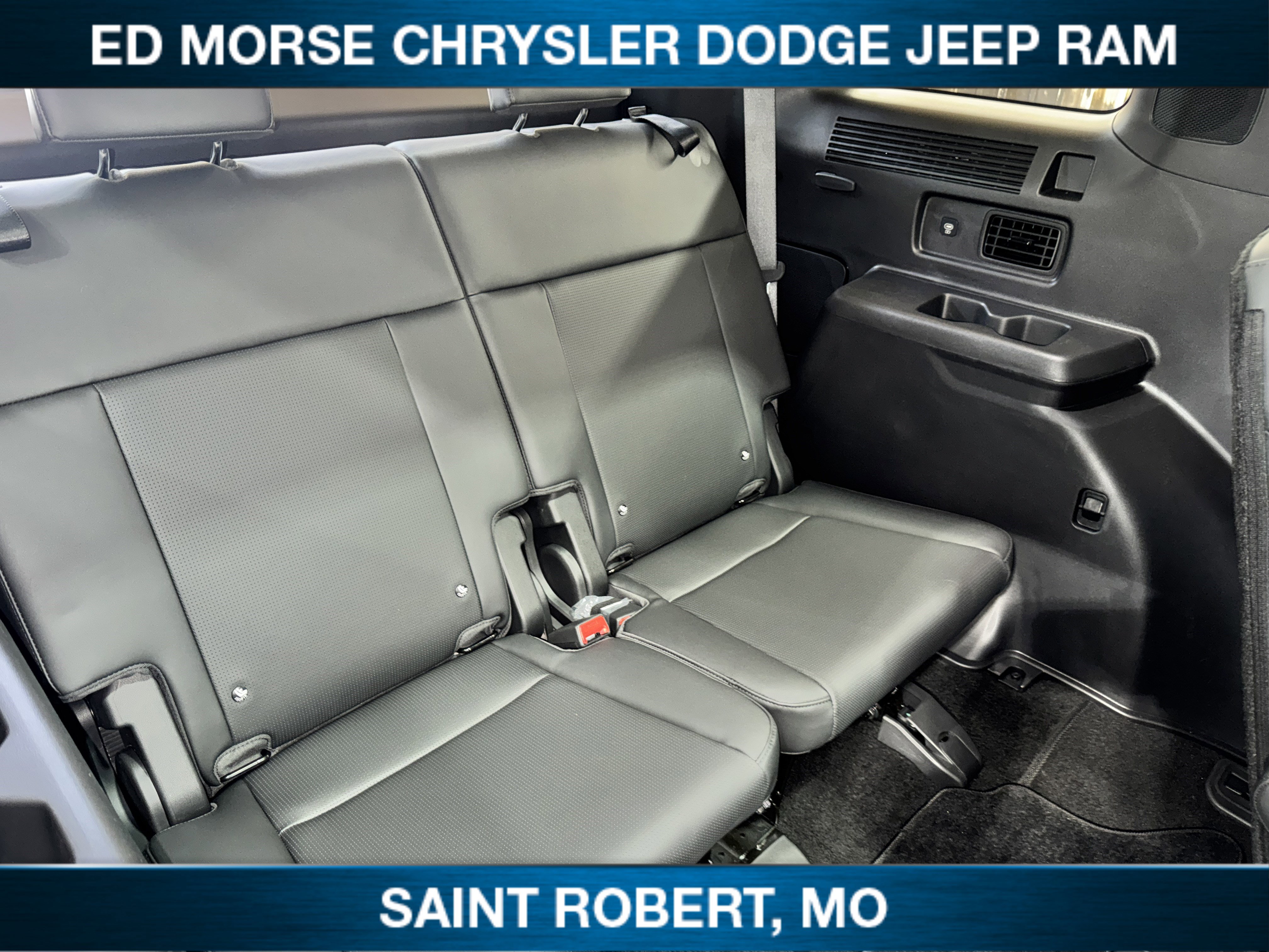 Used 2026 Hyundai Santa Fe Calligraphy image 32