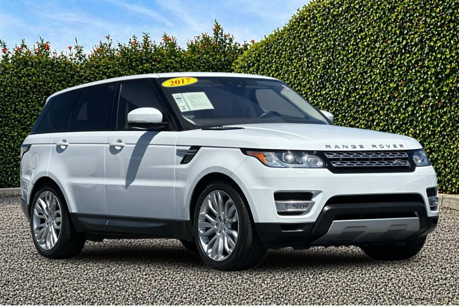 Used 2017 Land Rover Range Rover Sport HSE AWD/4WD image 1