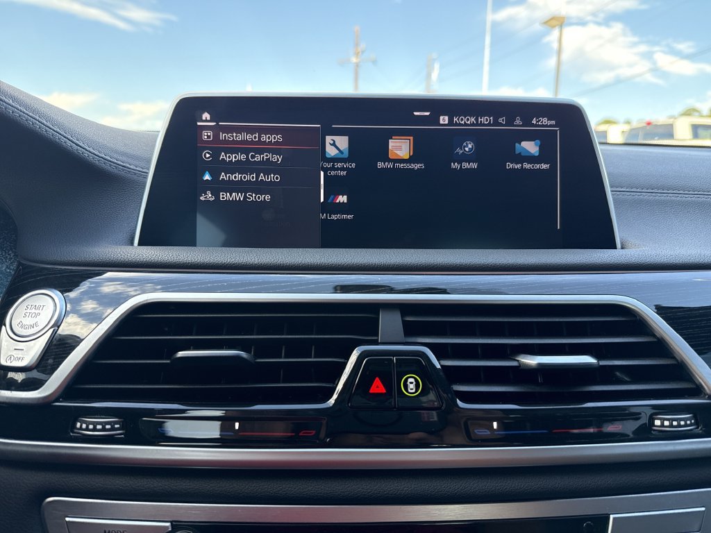 Used 2022 BMW 750i xDrive w/ M Sport Package AWD/4WD image 20