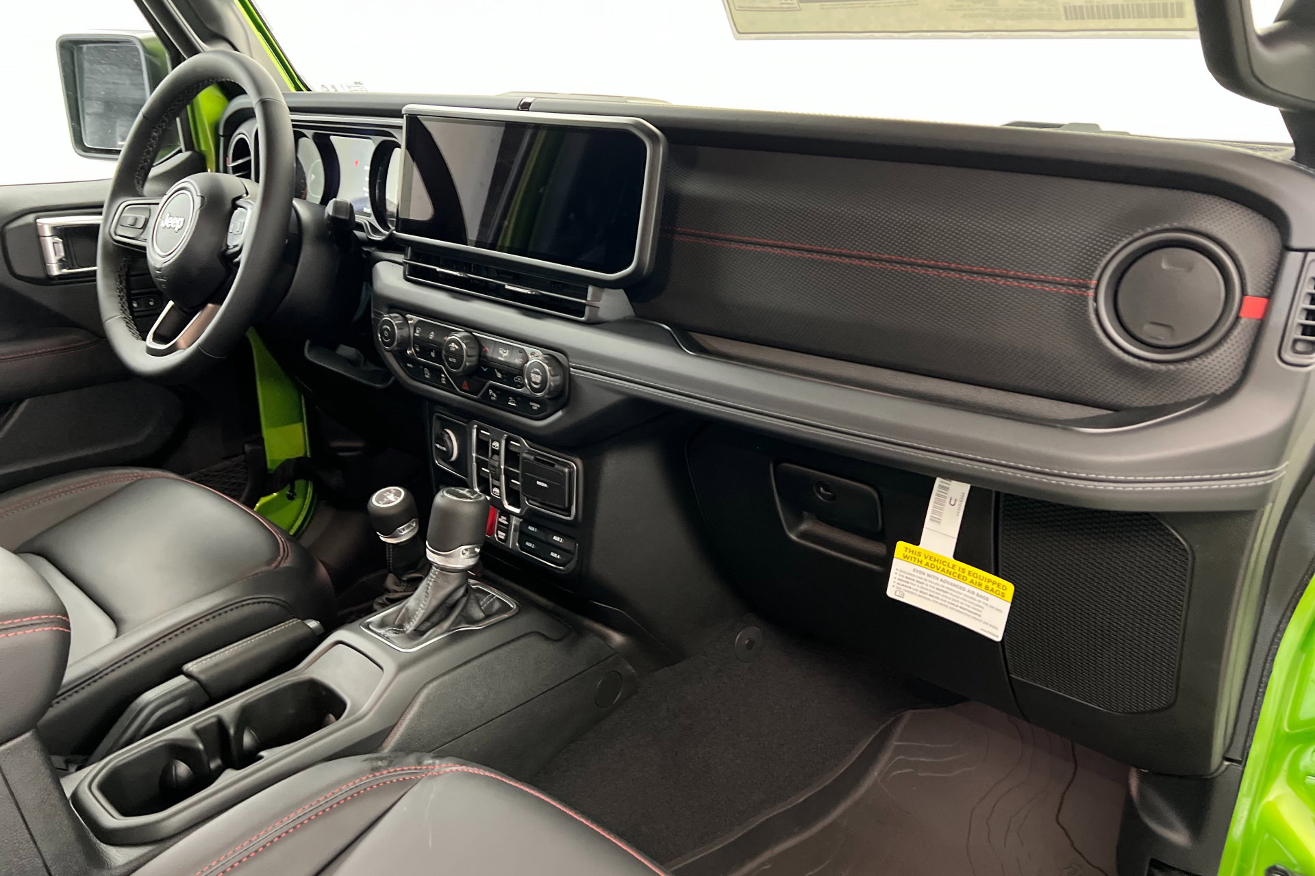 New 2025 Jeep Gladiator Rubicon AWD/4WD image 23