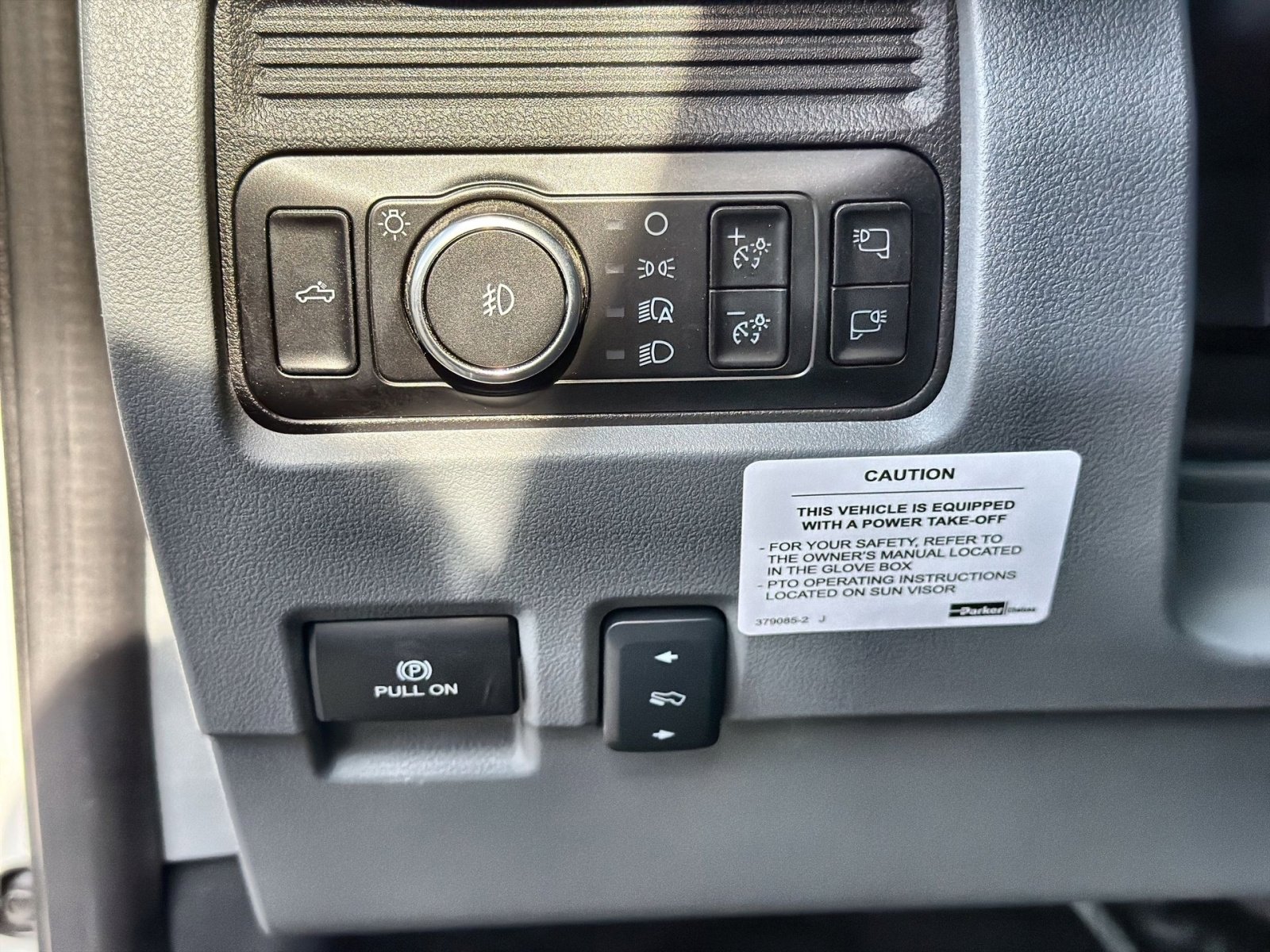 New 2025 Ford F600 4x4 Regular Cab Super Duty w/ XLT Value Package image 33