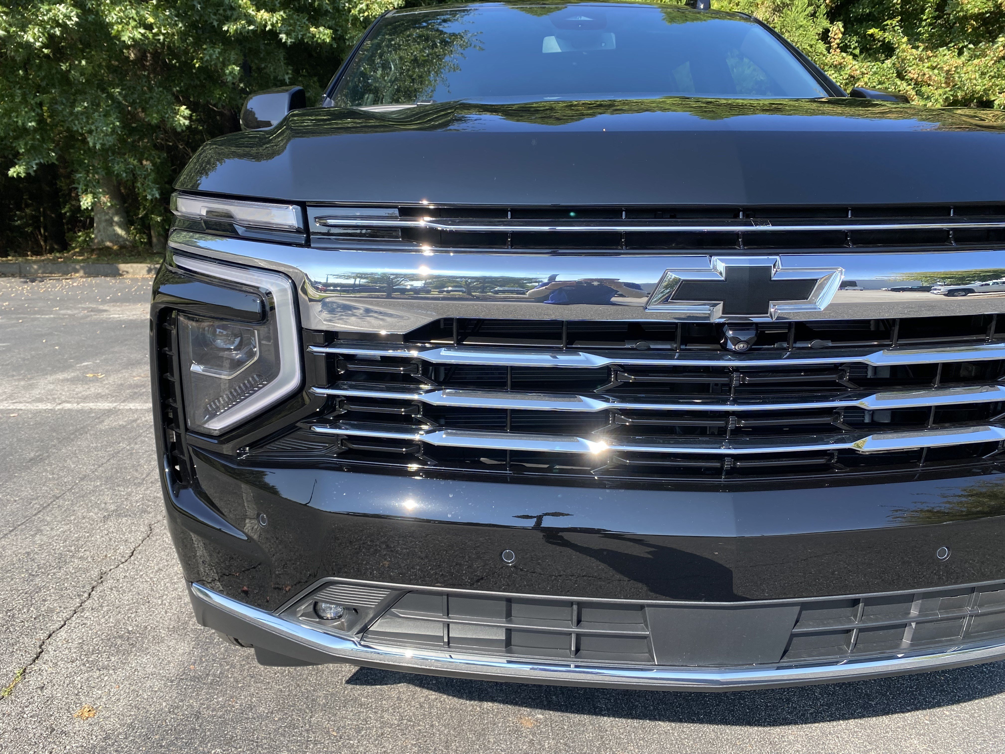 Used 2026 Chevrolet Tahoe LT w/ Comfort Package AWD/4WD image 14