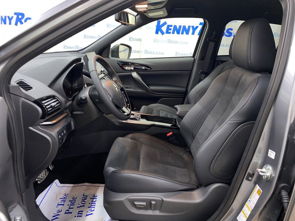 Used 2026 Mitsubishi Eclipse Cross AWD image 8