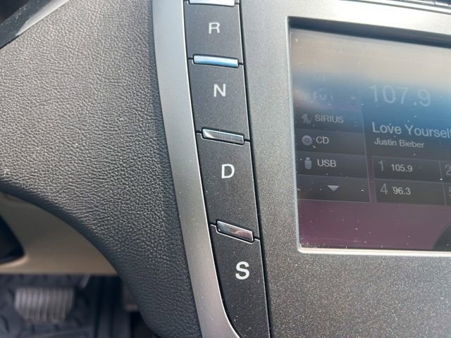 Used 2015 Lincoln MKZ AWD w/ Equipment Group 101A Select image 18