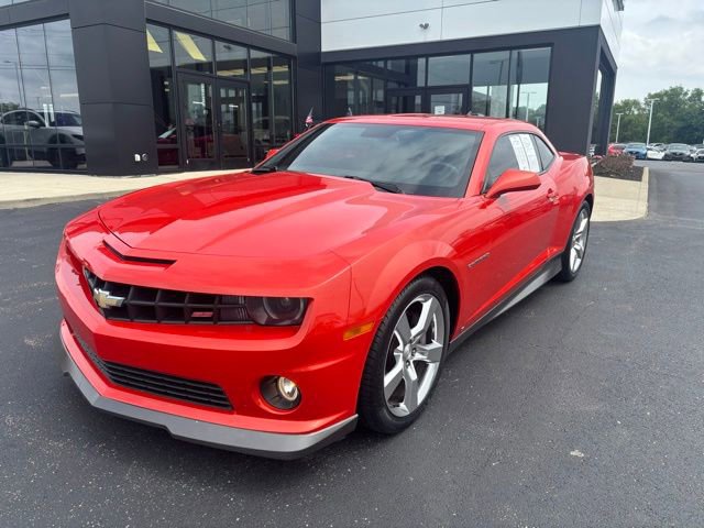 Used 2010 Chevrolet Camaro SS w/ LPO, Ground Effects Package RWD image 2