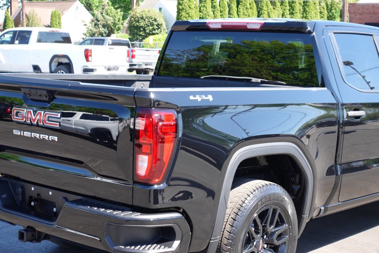 Used 2023 GMC Sierra 1500 Pro w/ Graphite Edition AWD/4WD image 11