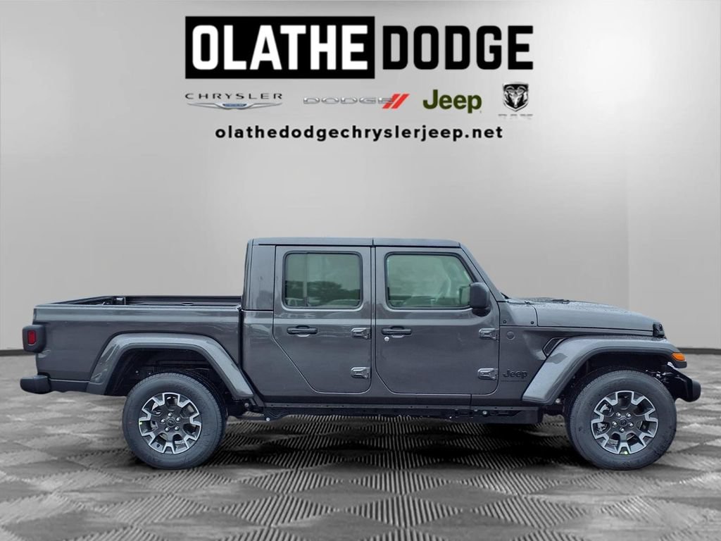 New 2026 Jeep Gladiator Sport AWD/4WD image 27