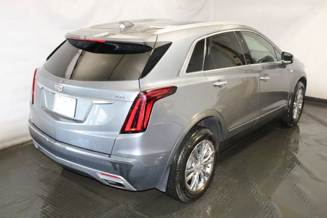 Used 2021 Cadillac XT5 Premium Luxury w/ LPO, Floor Liner Package FWD image 4