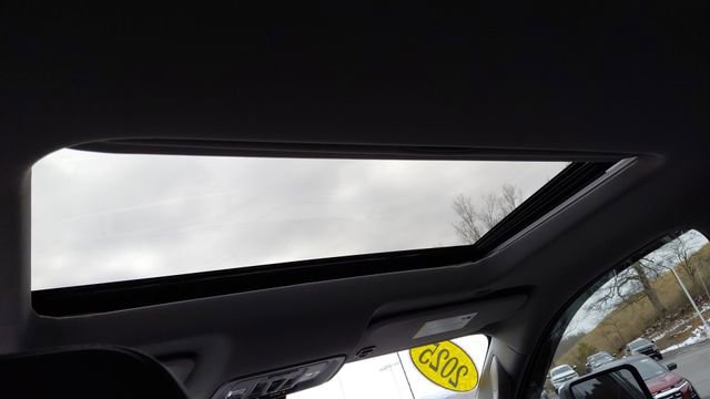 Used 2025 Chevrolet Silverado 2500 LTZ w/ LTZ Premium Package image 24