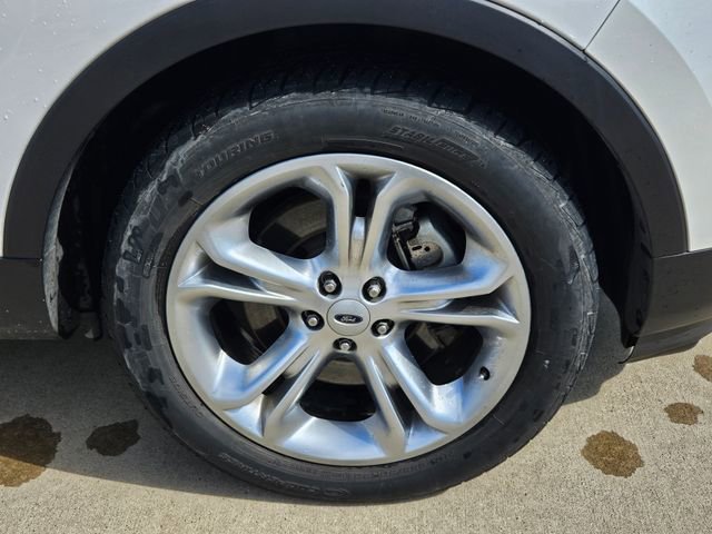 Used 2015 Ford Explorer Limited w/ Equipment Group 301A image 3