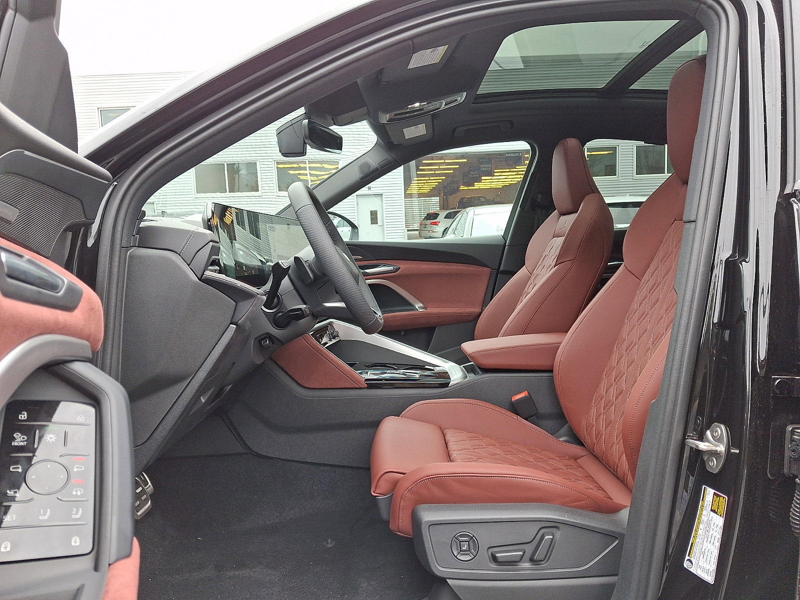 New 2026 Audi SQ5 Premium Plus image 9