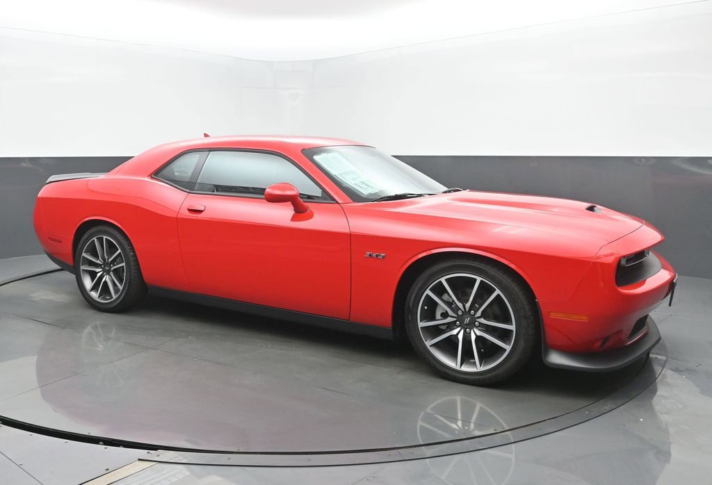 Used 2023 Dodge Challenger R/T image 7