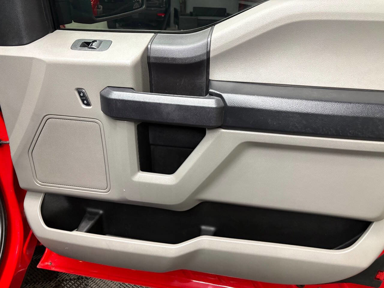 Used 2016 Ford F150 XL w/ Equipment Group 101A Mid image 46