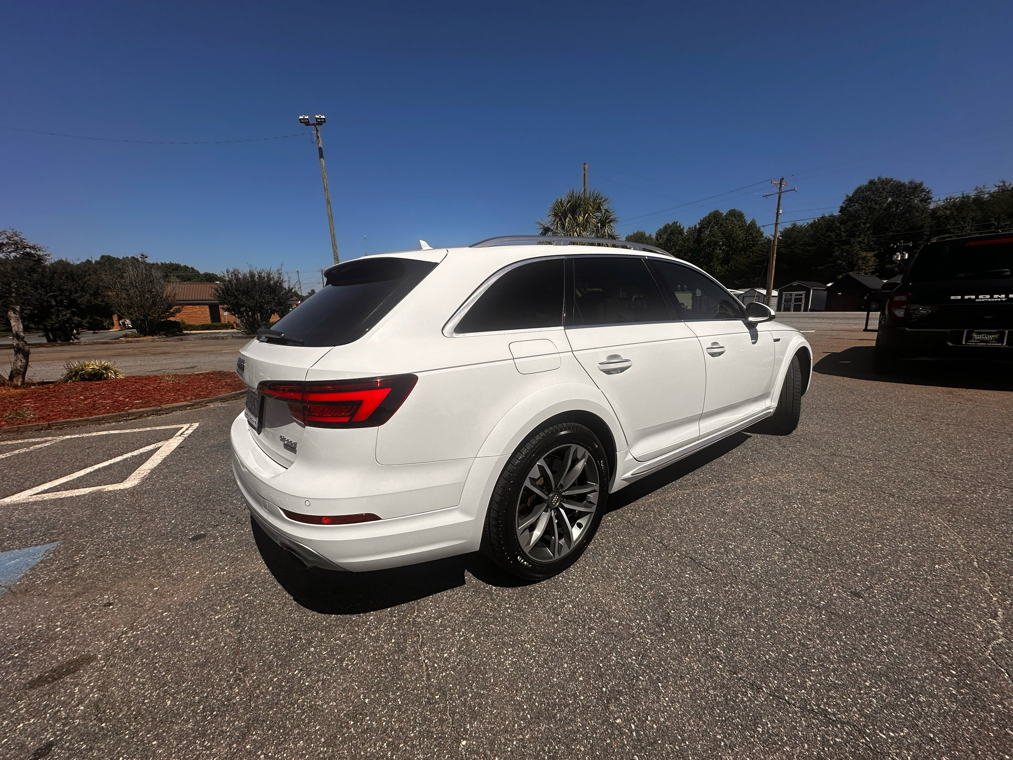 Used 2018 Audi A4 2.0T allroad Prestige w/ Prestige Package image 29